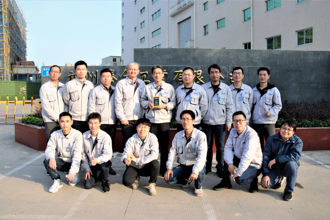 J9����|����վ����