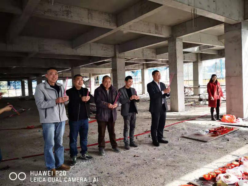 J9����|����վ����