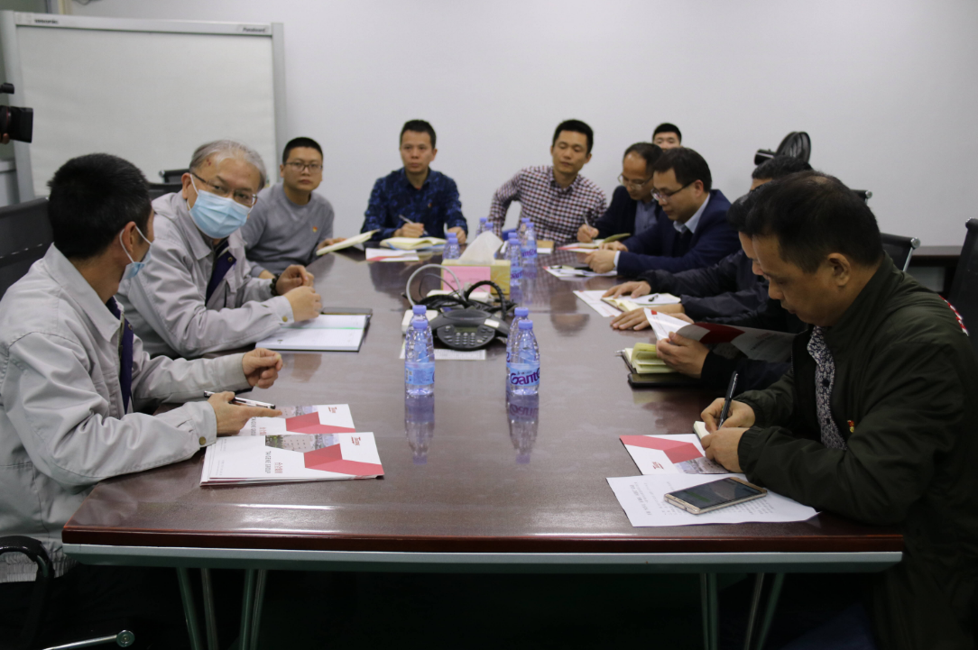 J9����|����վ����