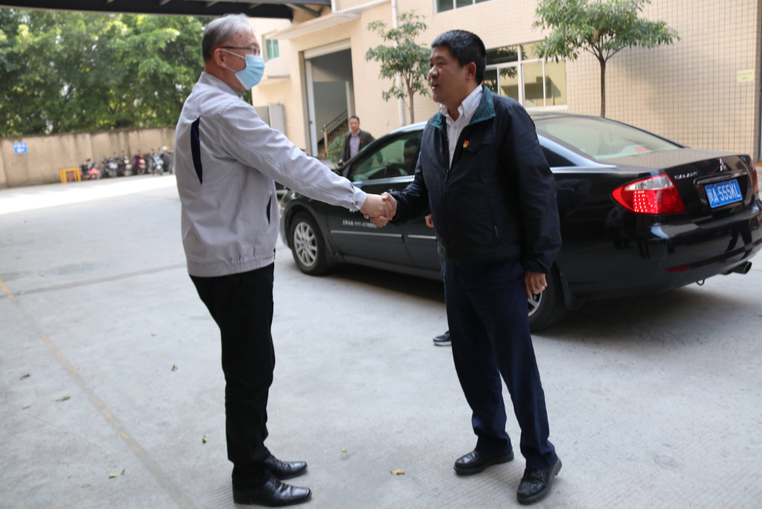 J9����|����վ����