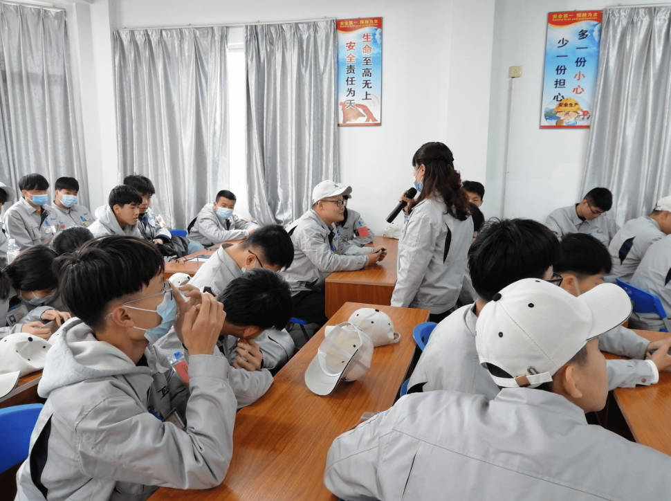 J9����|����վ����