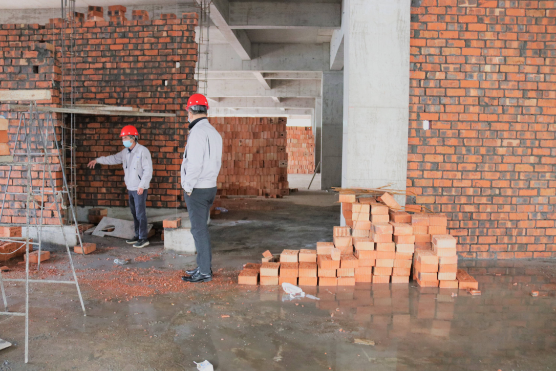 J9����|����վ����