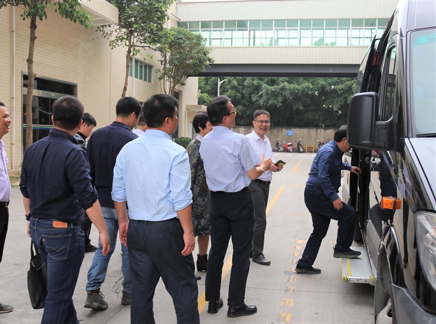 J9����|����վ����