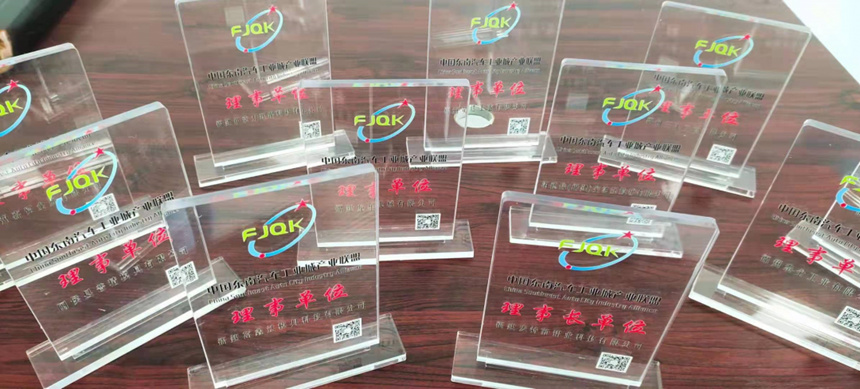 J9����|����վ����