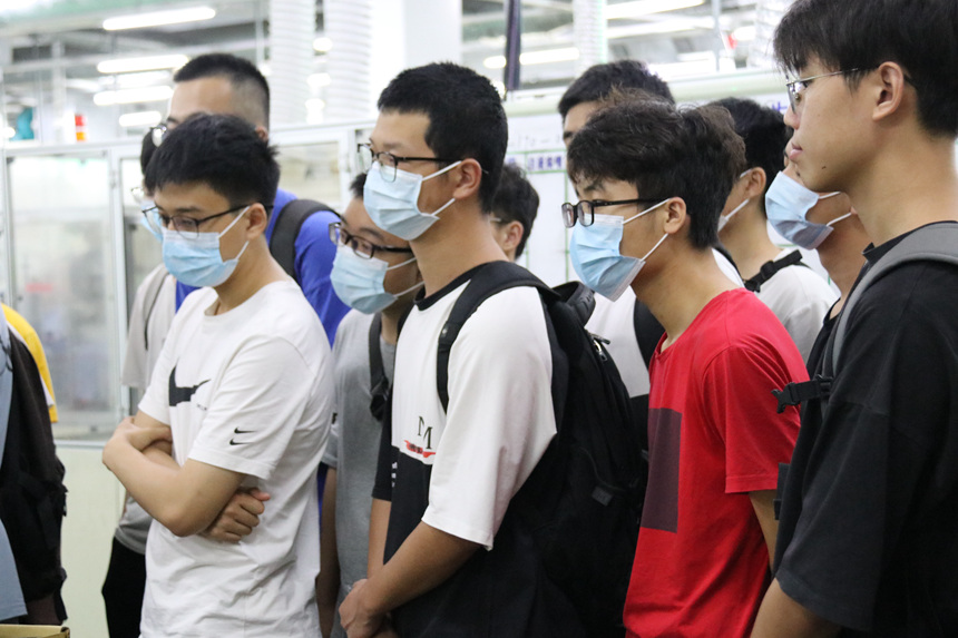 J9����|����վ����