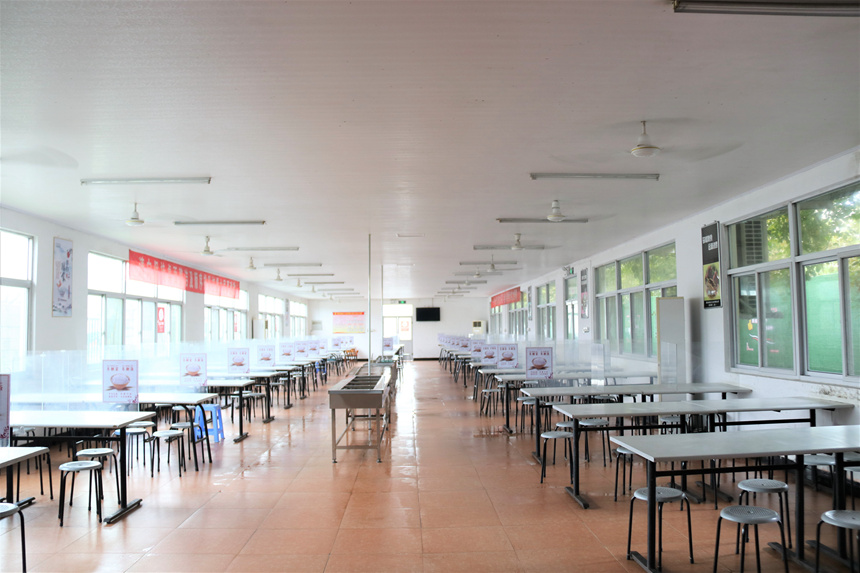 J9����|����վ����