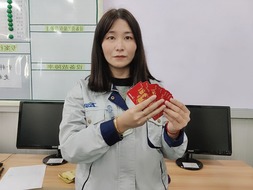 J9����|����վ����