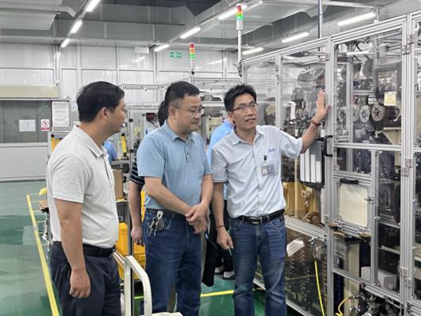 J9����|����վ����