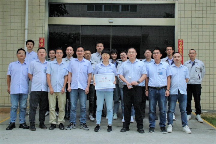 J9����|����վ����