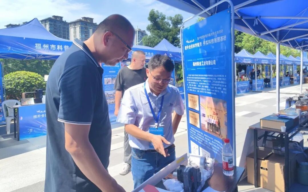 J9����|����վ����