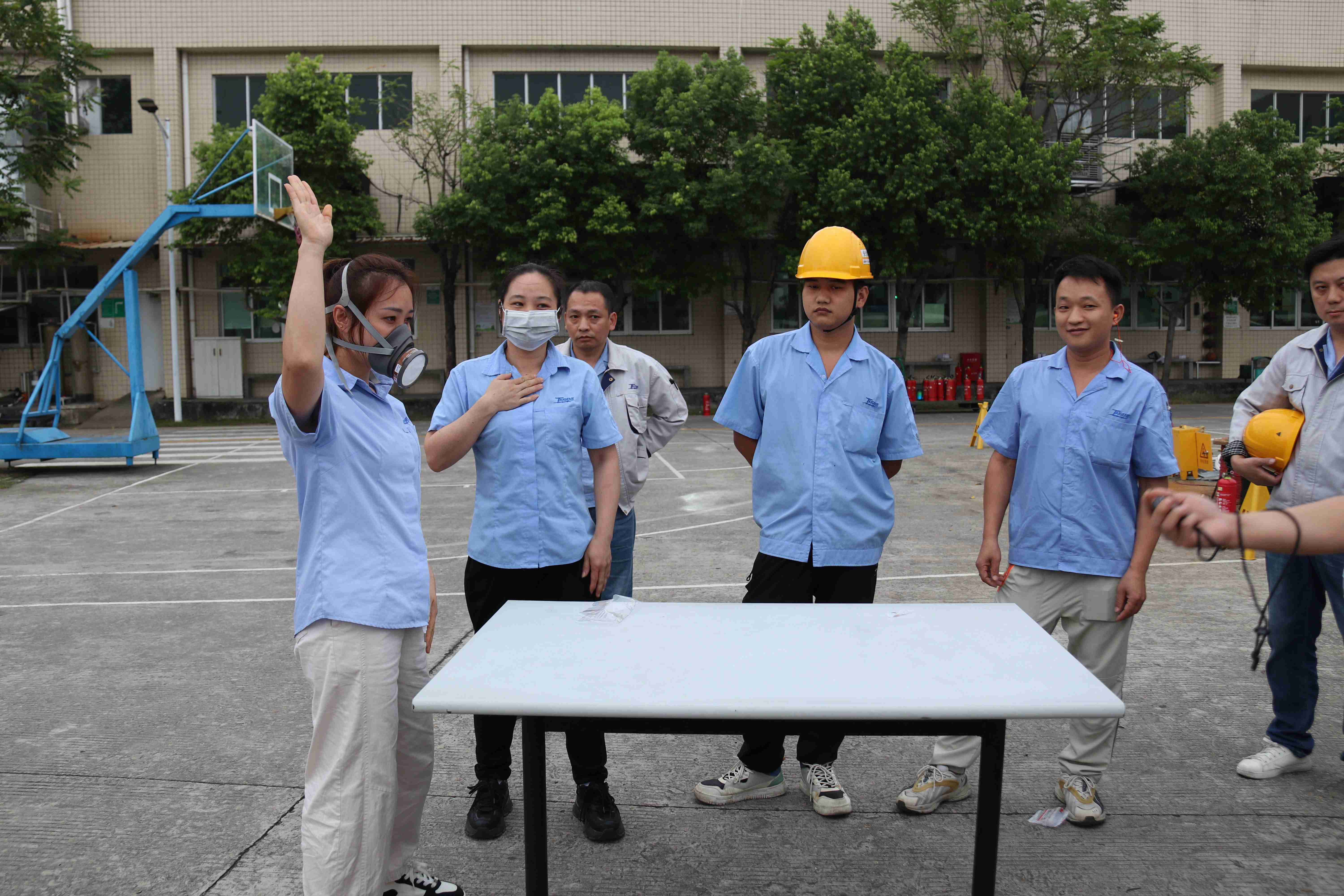 J9����|����վ����